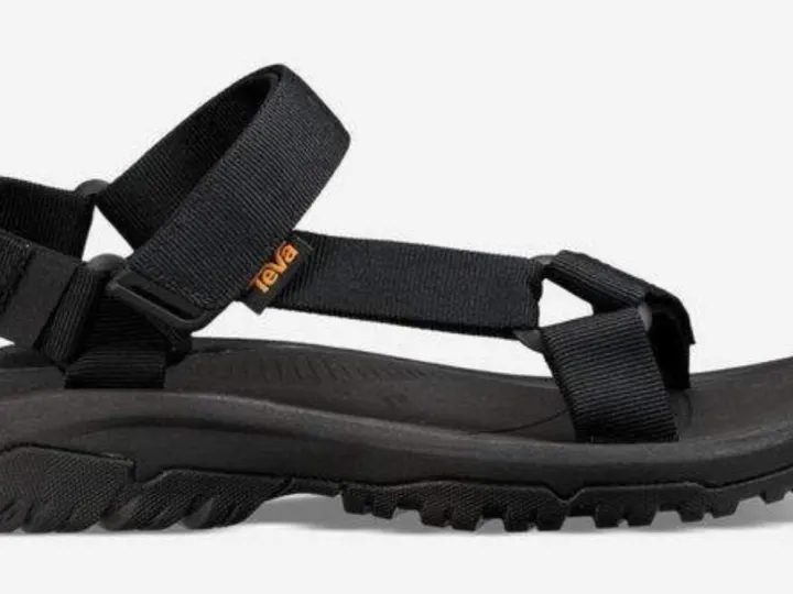fathers day gift guide teva sandals