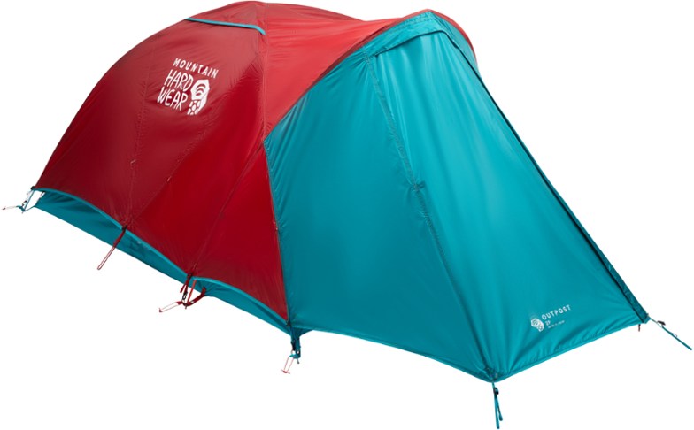 the Mountain Hardwear Outpost 2 3-season tent for winter camping