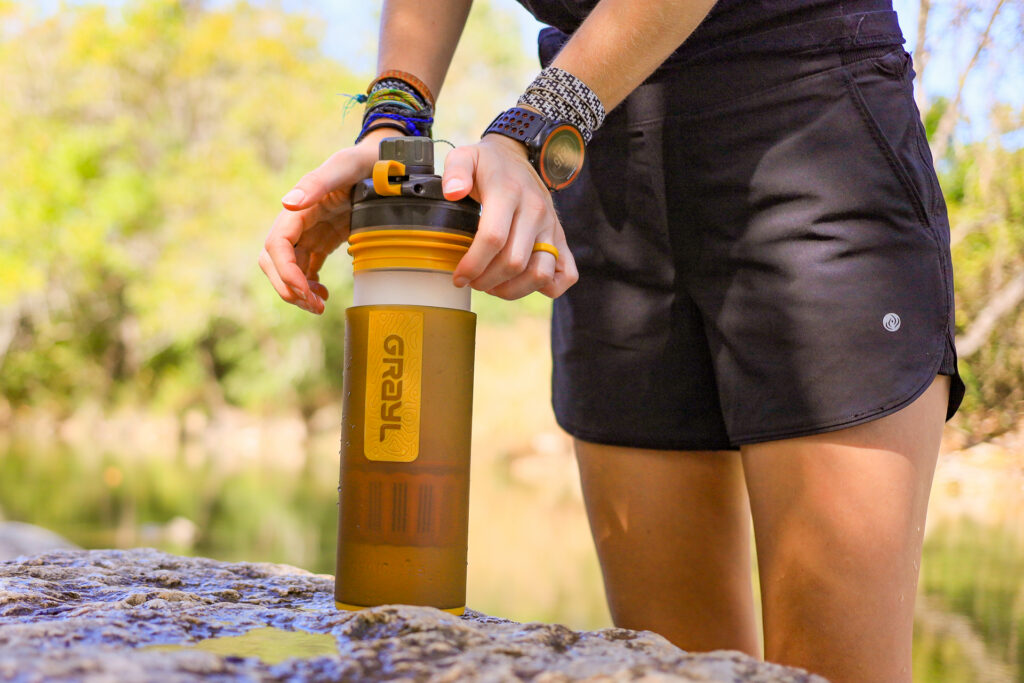 4 Ways to Filter and Purify Water for Hiking and Backpacking (And How to Choose)