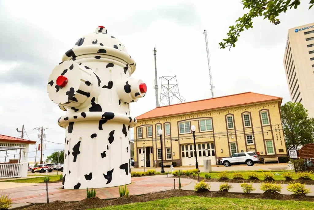 The giant fire hydrant outside the Fire Museum of Texas.