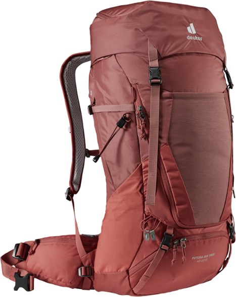 The Deuter Futura Air Trek for women in Redwood/Lava.