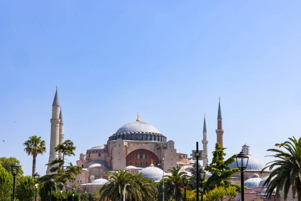 Things to do in Turkey: The Blue Mosque in Istanbul.