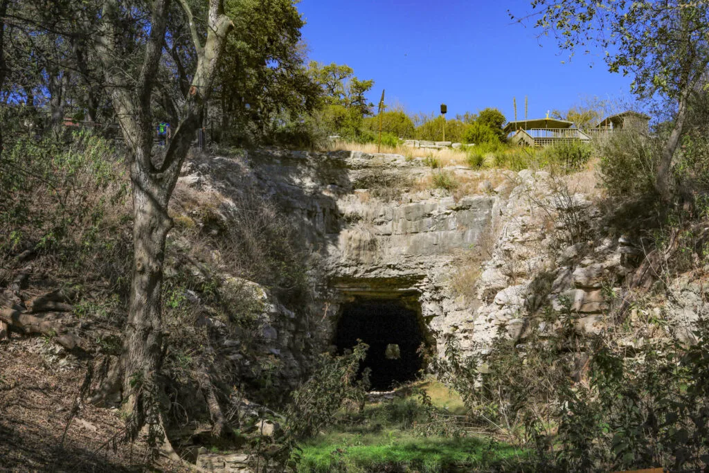 The railroad tunnel at Old Tunnel State Park.