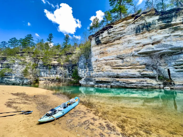 Inflatable kayak alongside the Buffalo River.