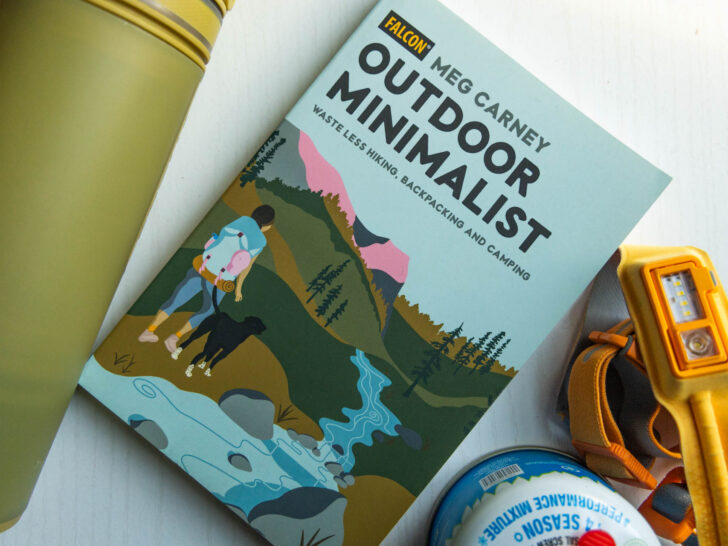Outdoorsy gifts: The Outdoor Minimalist Book.