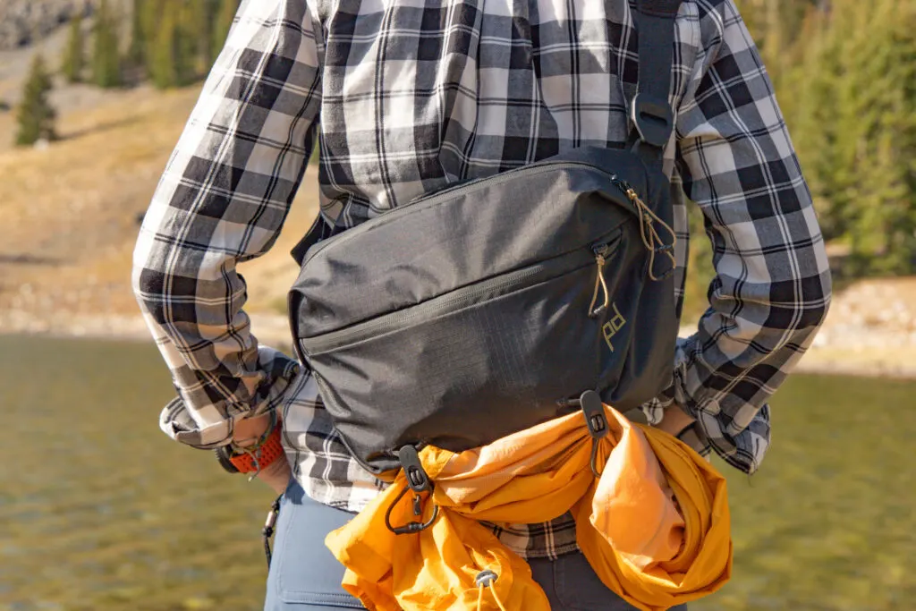 The Peak Design Outdoor Bags 7L Sling.