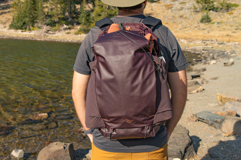 Peak Design Outdoor Backpack 25.