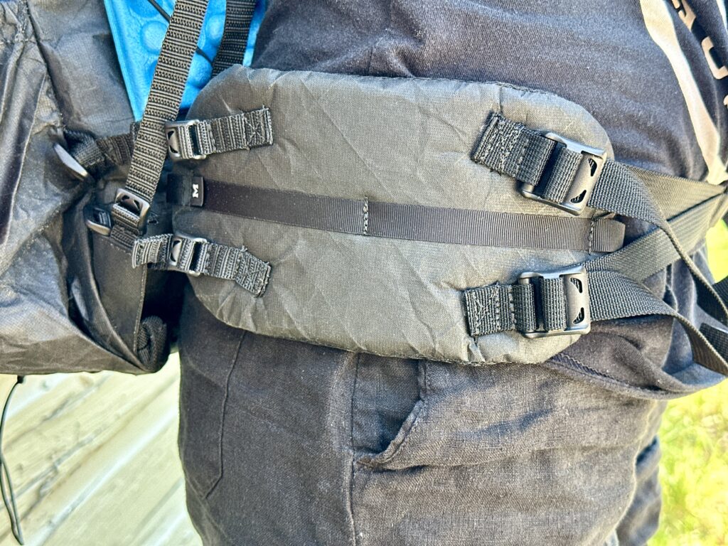 The repositionable and removable hip belt on the Zpacks Backpack.