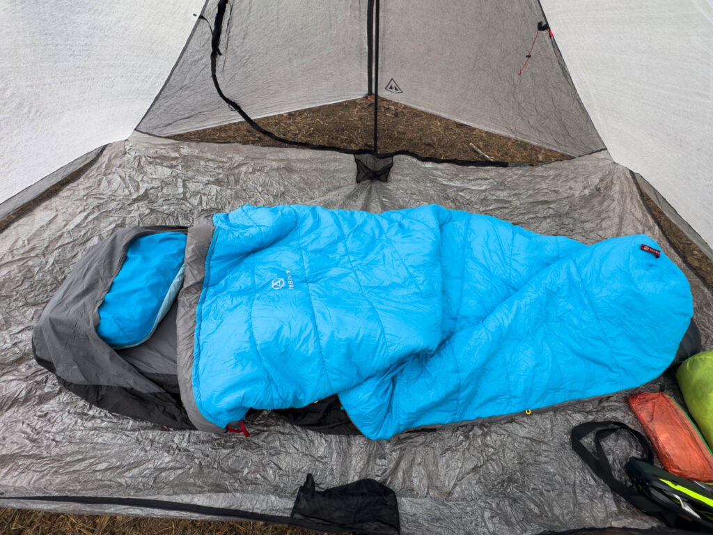 The Zenbivvy ultralight quilt and Fast Sheet.