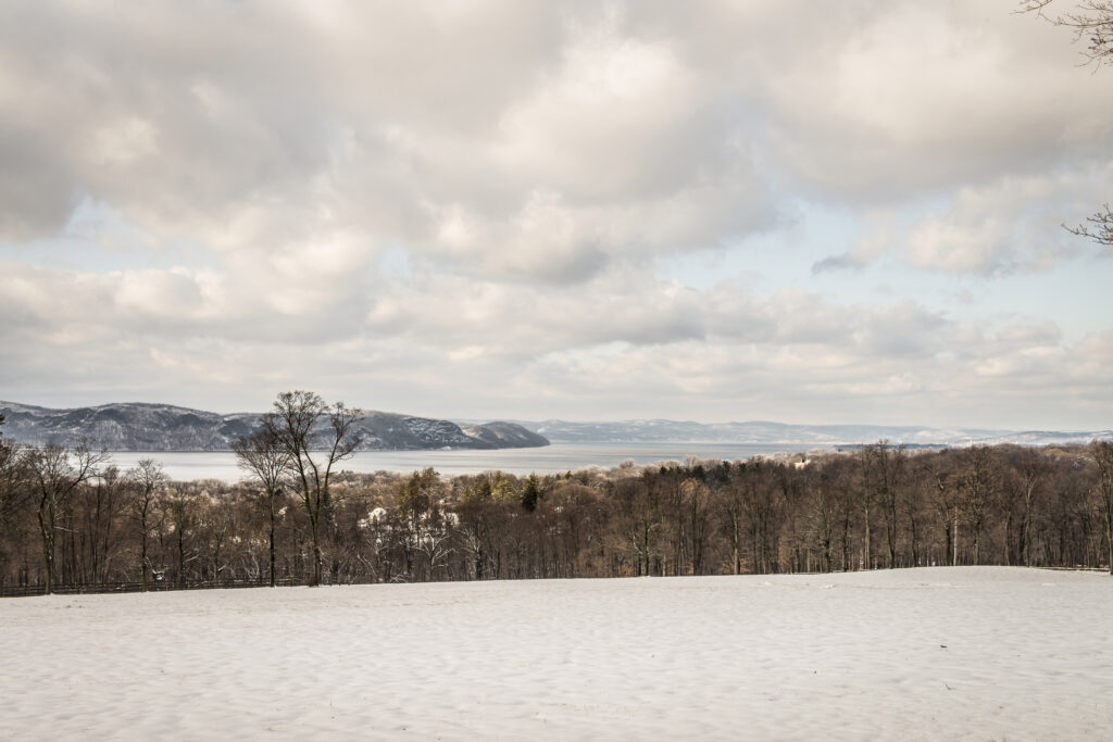 A view of Swan Lake in Rockefeller State Park Preserve: hikes near NYC.